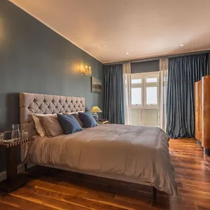 https://house-of-w.hotelssaintjulians.com